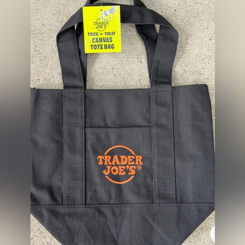 Limited Edition Trader Joe’s Halloween 4 mini canvas bags tote trick or treat - Picture 6 of 6